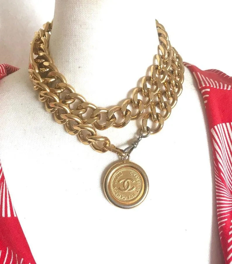 Chanel Chain Belt with CC Charm OL1017