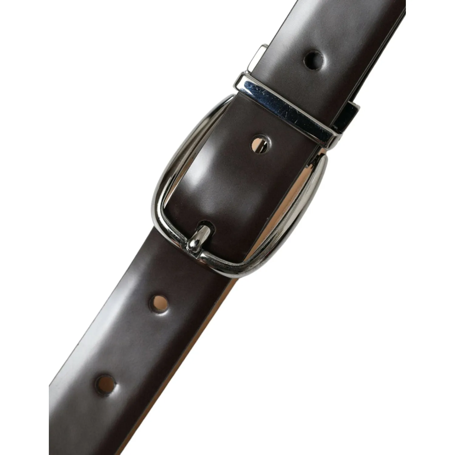 Dolce & Gabbana Elegant Leather Belt with Eye-Catching Buckle
