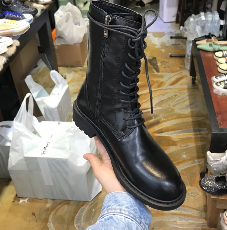LUXE SEVEN DESIGN LACE UP HIKER BOOTS IN BLACK