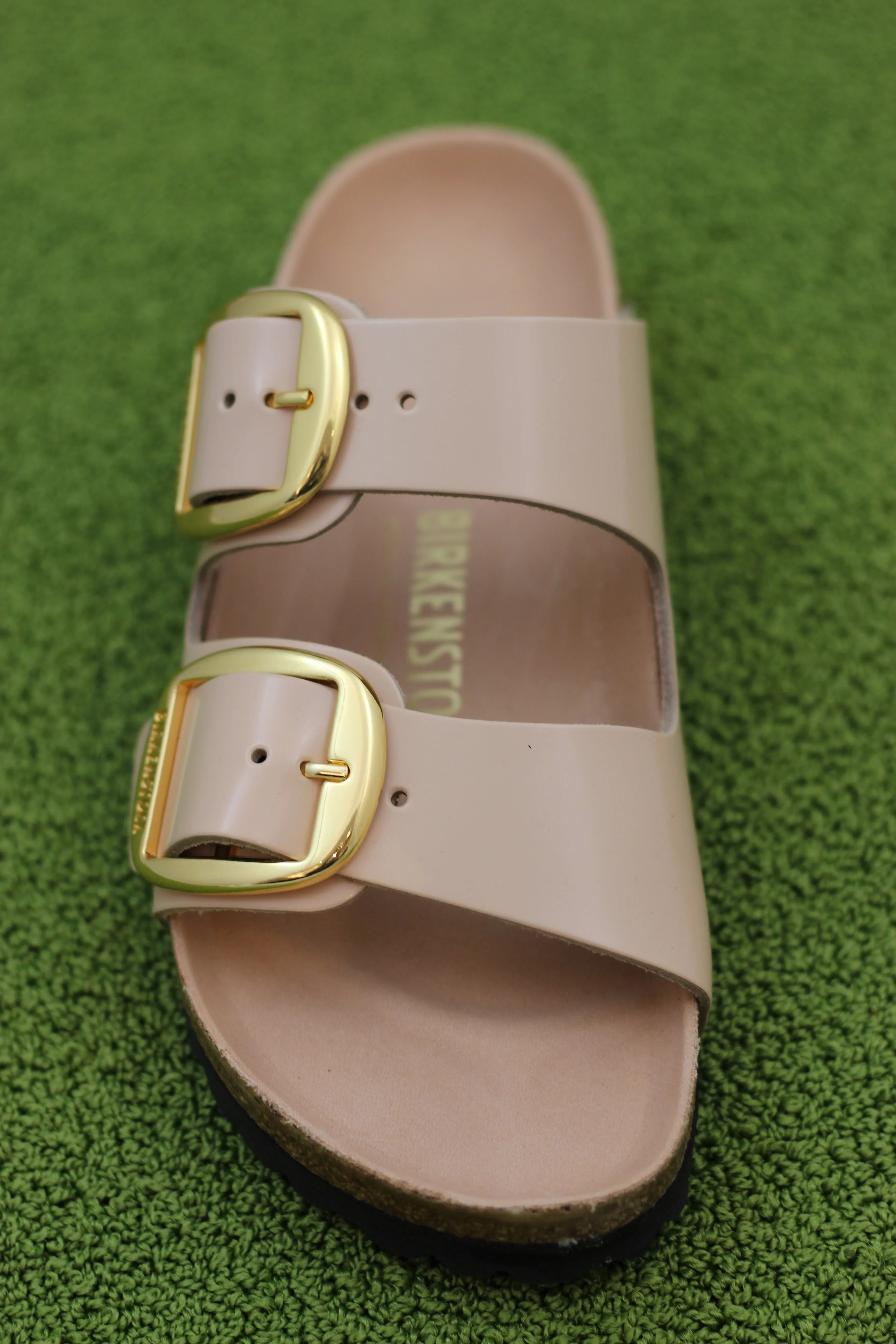 Women's Arizona Big Buckle Sandal - Beige Patent Leather