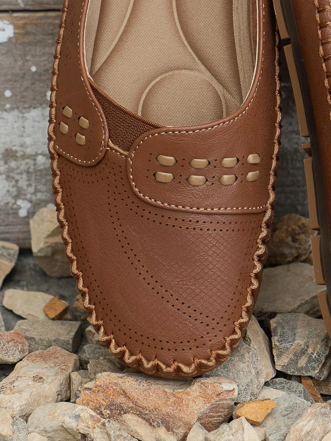 Women's Classic Comfort Leather Penny Loafers Casual Slip-Ons Lightweight Walking Flats Driving Mocs Boat Shoes